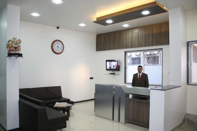Royal Kourt Hotel